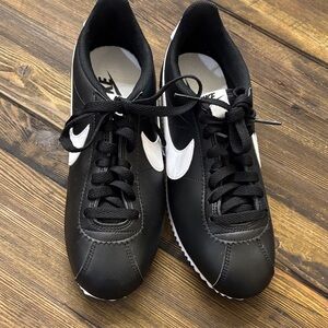 Nike Black and White Athletic Sneakers